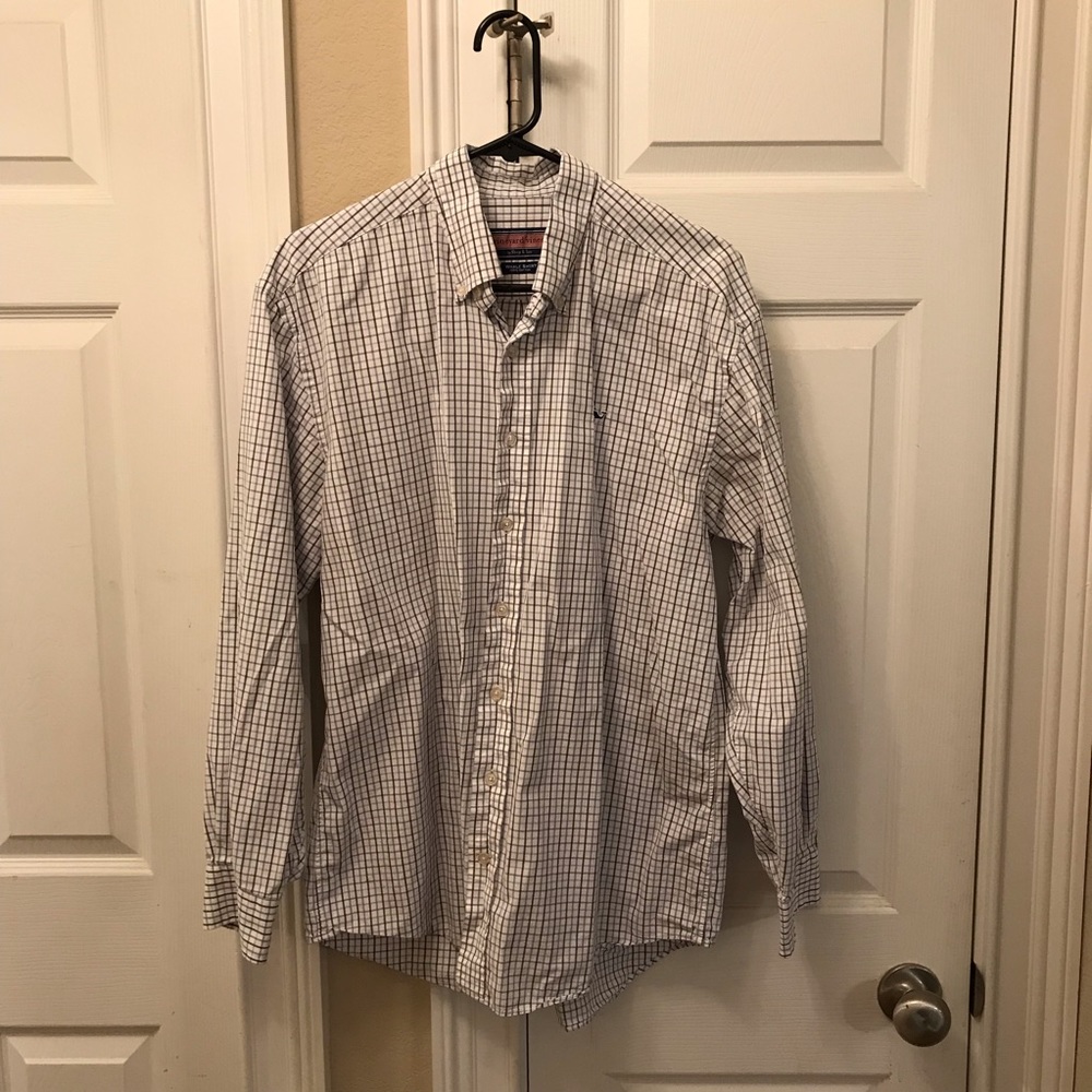 Vineyard vines button down